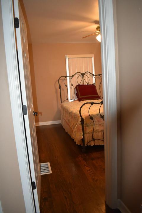 8926 Summit Ave, Blue Ash, OH 45242 photo 6