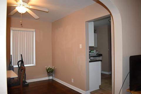 8926 Summit Ave, Blue Ash, OH 45242 photo 2