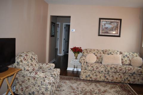 8926 Summit Ave, Blue Ash, OH 45242 photo 4