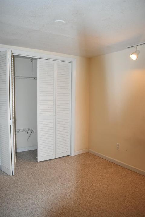 8926 Summit Ave, Blue Ash, OH 45242 photo 18
