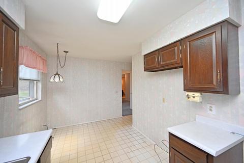 1744 Millspring Ct, Cincinnati, OH 45231 photo 14