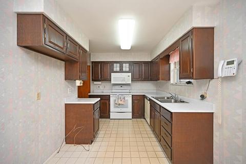 1744 Millspring Ct, Cincinnati, OH 45231 photo 11