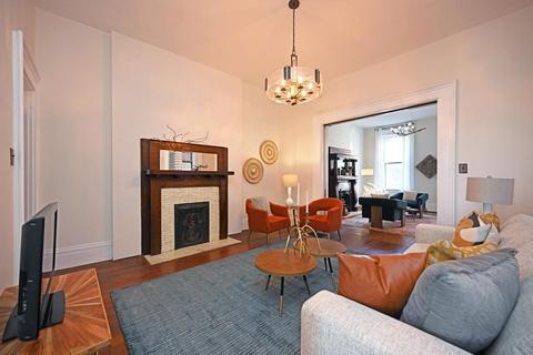 553 Milton St, Cincinnati, OH 45202 photo 9