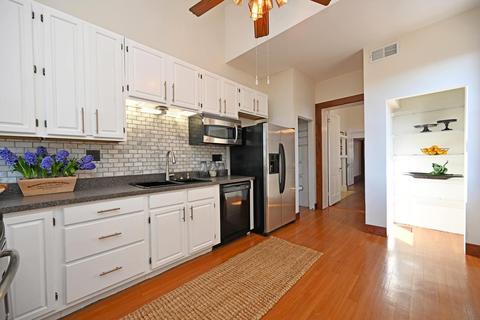 553 Milton St, Cincinnati, OH 45202 photo 20