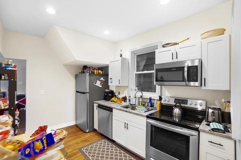 2913 Eden Ave, Cincinnati, OH 45219 photo 9