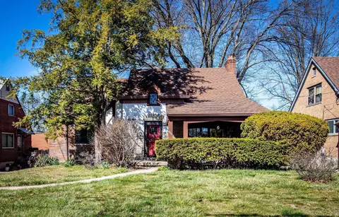 1002 Ebony Ln, Cincinnati, OH 45224 photo 3