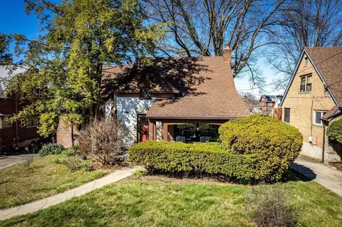 1002 Ebony Ln, Cincinnati, OH 45224 photo 12