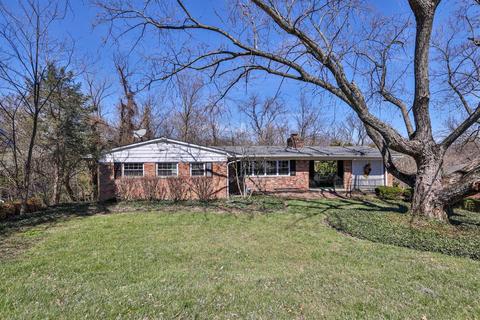 350 Compton Rd, Wyoming, OH 45215