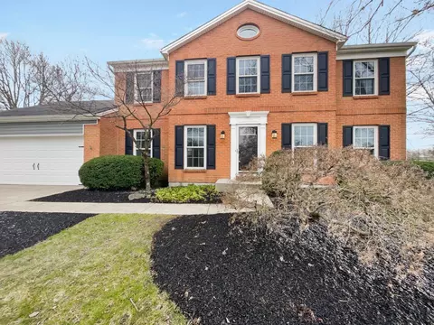 7809 Meadow Crest Ct, Maineville, OH 45039 photo 1