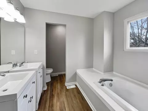 7809 Meadow Crest Ct, Maineville, OH 45039 photo 19