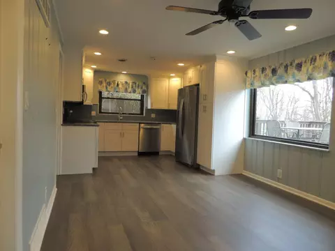 8942 Eldora Dr, Cincinnati, OH 45236 photo 4