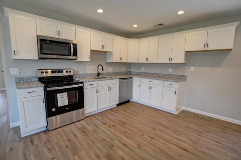 4343 Beechmont Dr, Cincinnati, OH 45244 photo 5