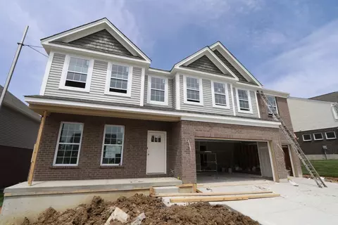 9365 Sunstone Dr #19, West Chester, OH 45241