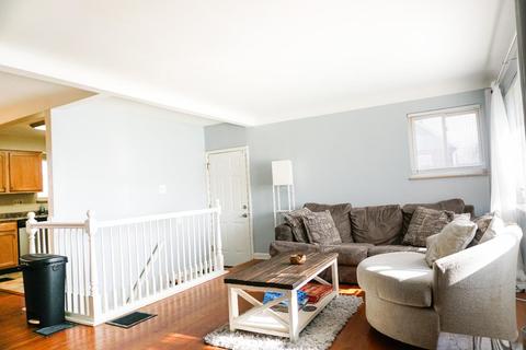 9184 Montoro Dr, Cincinnati, OH 45231 photo 6