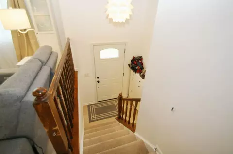 11497 Gravenhurst Dr, Cincinnati, OH 45231 photo 2