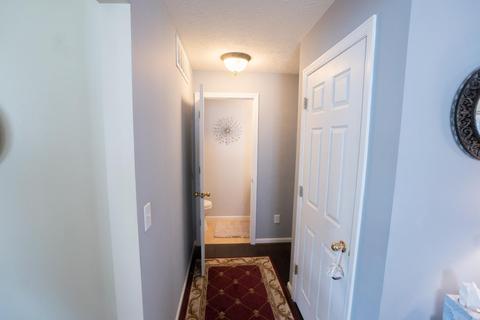 4142 Gensen Loop, Cincinnati, OH 45245 photo 12