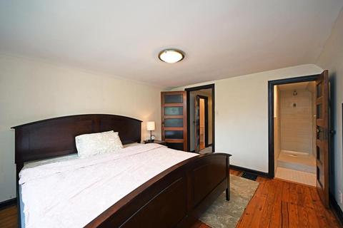 1925 Chase Ave, Cincinnati, OH 45223 photo 20