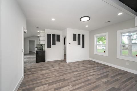7821 Harrison Ave, Mount Healthy, OH 45231 photo 10