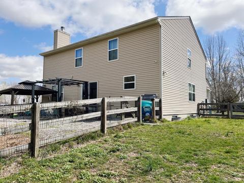 204 Bryant Ln, Williamsburg, OH 45176 photo 3