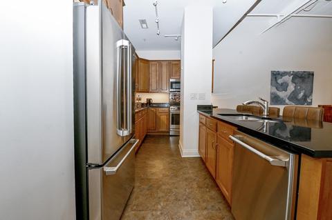 400 Pike St #507, Cincinnati, OH 45202 photo 6