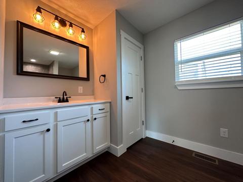 112 Central Ave, Blanchester, OH 45107 photo 11