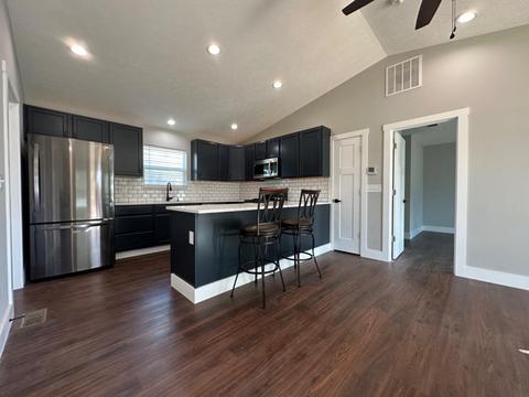 112 Central Ave, Blanchester, OH 45107 photo 5