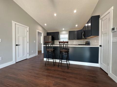 112 Central Ave, Blanchester, OH 45107 photo 4