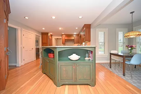 13 Trailbridge Dr, Blue Ash, OH 45241 photo 11