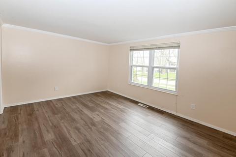 4203 Edinburgh Dr, Cincinnati, OH 45245 photo 4