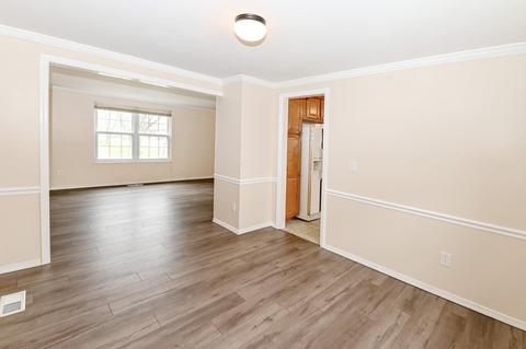 4203 Edinburgh Dr, Cincinnati, OH 45245 photo 8
