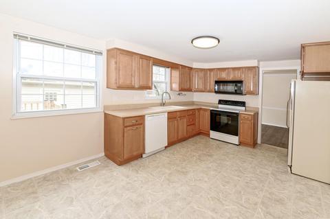 4203 Edinburgh Dr, Cincinnati, OH 45245 photo 11