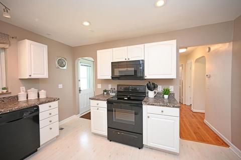 8489 Wicklow Ave, Cincinnati, OH 45236 photo 12