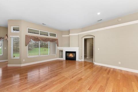 3531 Macpherson Pl, Cincinnati, OH 45245 photo 6