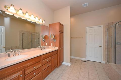 8237 Abbott Ln, Cincinnati, OH 45249 photo 18