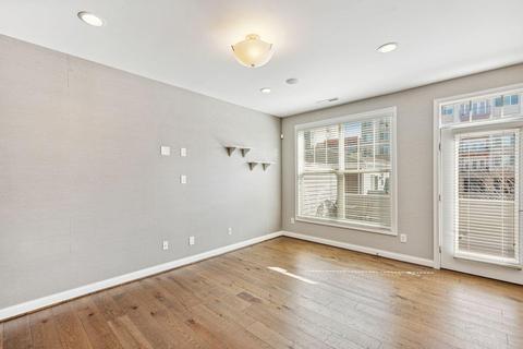 209 Rochelle St, Cincinnati, OH 45219 photo 8