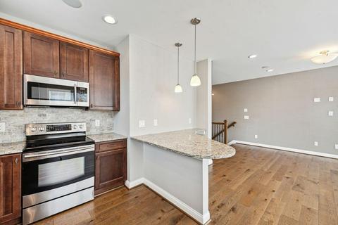209 Rochelle St, Cincinnati, OH 45219 photo 14