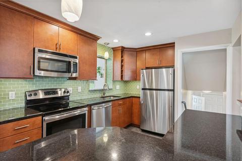 3879 Larchview Dr, Cincinnati, OH 45236 photo 8