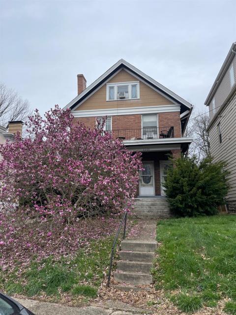 2369 Fairview, Cincinnati, OH 45219