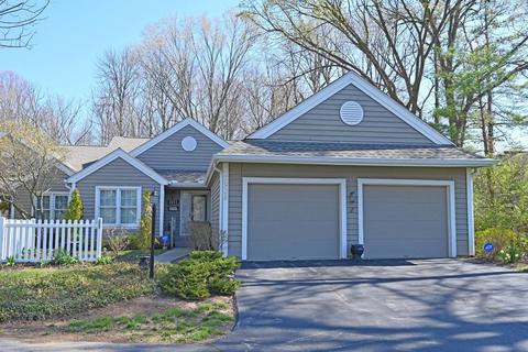 7928 Causeway Ln, Cincinnati, OH 45255