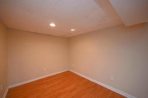 1873 Ashbrook Dr, Cincinnati, OH 45238 photo 18
