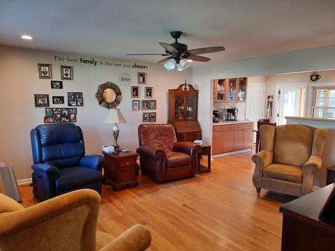 746 Bourbon St, Blanchester, OH 45107 photo 3