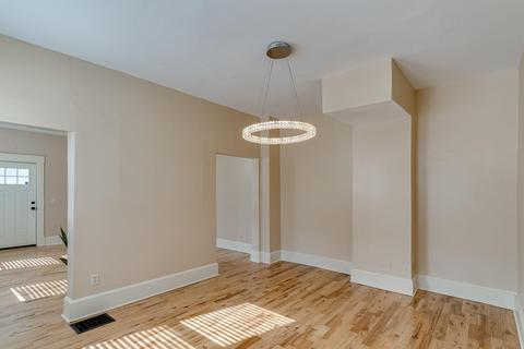 716 Wayne St, Cincinnati, OH 45206 photo 8