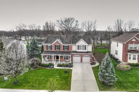 100 Turf View Ct, Monroe, OH 45050