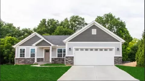 11 Hillsdale Dr #LOT 2, Franklin, OH 45005