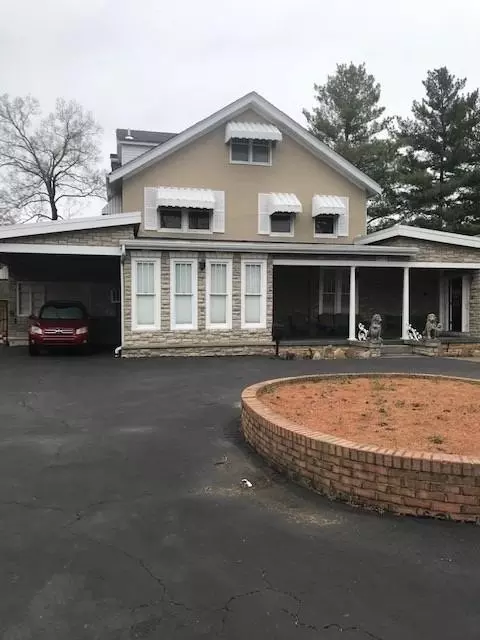 6473 Beechmont, Cincinnati, OH 45230