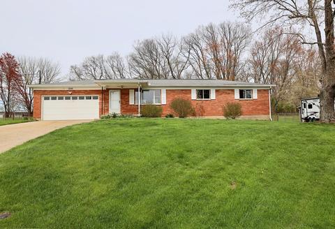 1320 Libby Ln, New Richmond, OH 45157