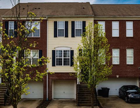 2411 Bluffcrest Ln, Cincinnati, OH 45238 photo 3