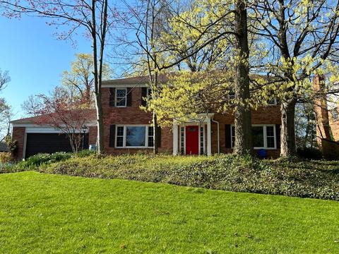 7181 Royalgreen Dr, Cincinnati, OH 45244 photo 2