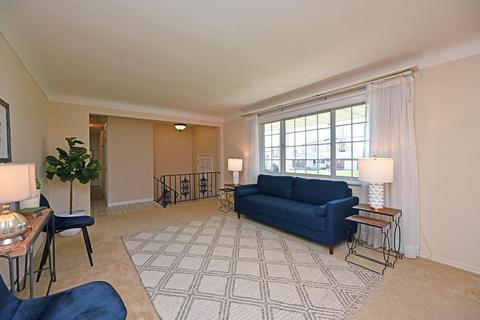 5750 Nickview Dr, Cincinnati, OH 45247 photo 9