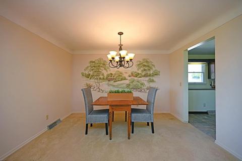 5750 Nickview Dr, Cincinnati, OH 45247 photo 8